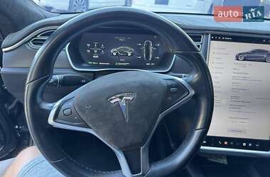 Ліфтбек Tesla Model S 2017 в Володимирі