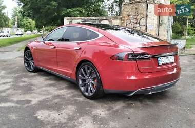 Ліфтбек Tesla Model S 2015 в 