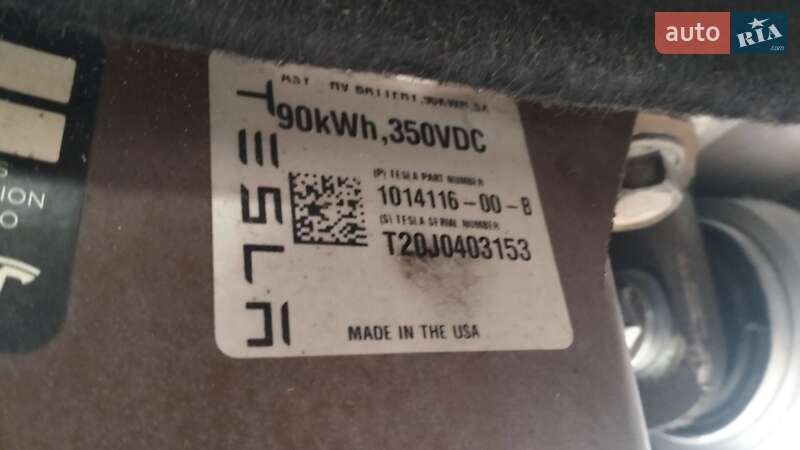 Лифтбек Tesla Model S 2015 в Львове фото 19 Лифтбек Tesla Model S 2015 в Львове
