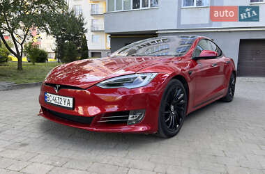Лифтбек Tesla Model S 2020 в Ивано-Франковске