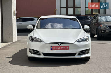 Ліфтбек Tesla Model S 2016 в Рівному