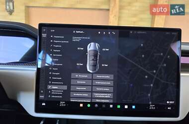 Ліфтбек Tesla Model S 2021 в 