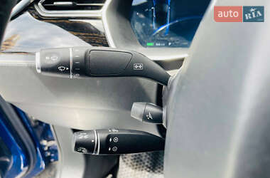 Лифтбек Tesla Model S 2016 в 