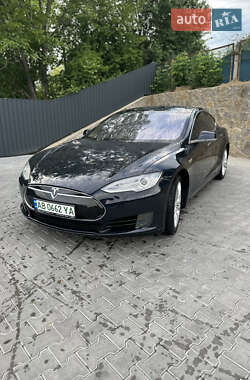 Ліфтбек Tesla Model S 2013 в Вінниці