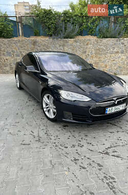 Ліфтбек Tesla Model S 2013 в 