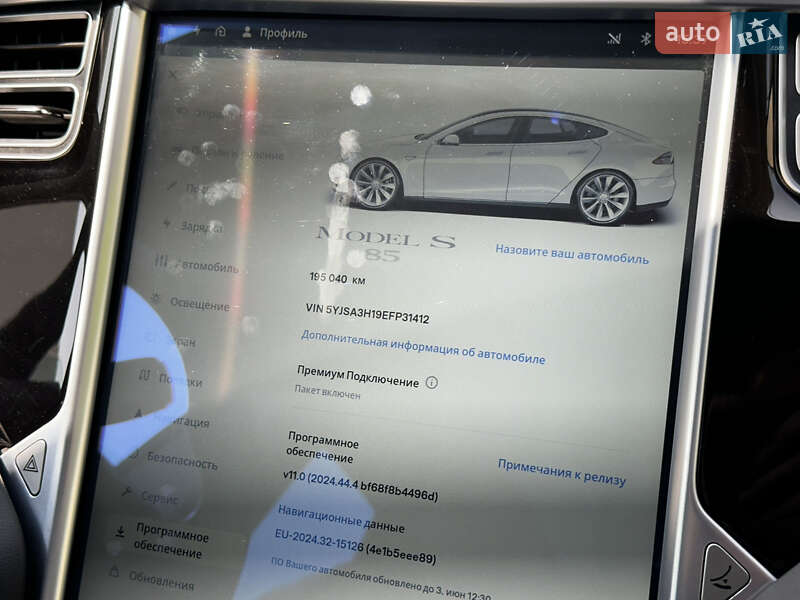 Лифтбек Tesla Model S 2015 в Луцке фото 35 Лифтбек Tesla Model S 2015 в Луцке