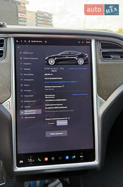 Ліфтбек Tesla Model S 2012 в 