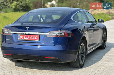 Лифтбек Tesla Model S 2016 в 