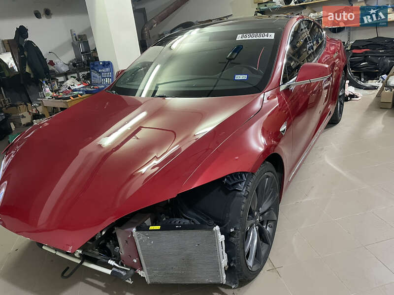 Tesla Model S 2017