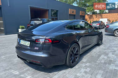 Лифтбек Tesla Model S 2024 в 