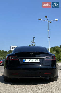 Лифтбек Tesla Model S 2019 в 