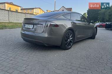 Ліфтбек Tesla Model S 2015 в 