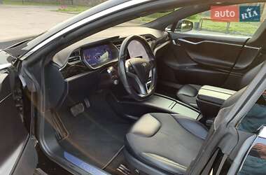 Лифтбек Tesla Model S 2016 в 
