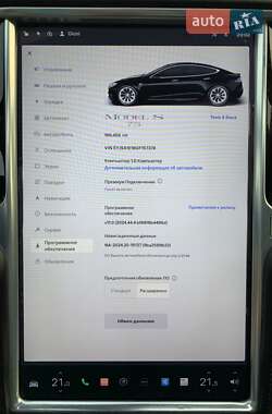 Лифтбек Tesla Model S 2016 в 