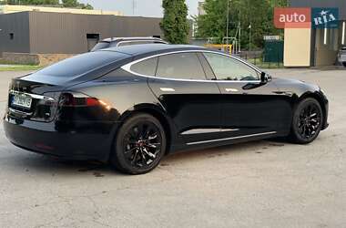 Лифтбек Tesla Model S 2016 в 