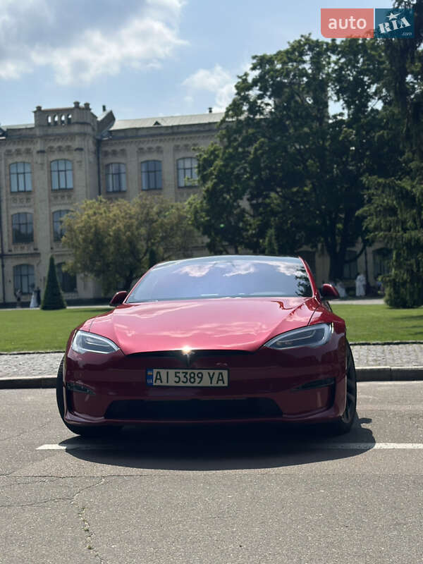 Лифтбек Tesla Model S 2021 в Киеве