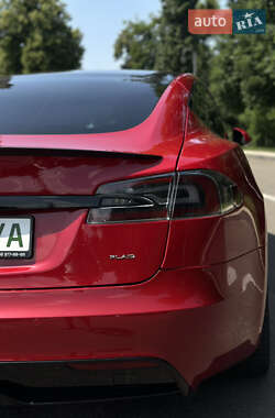 Лифтбек Tesla Model S 2021 в 