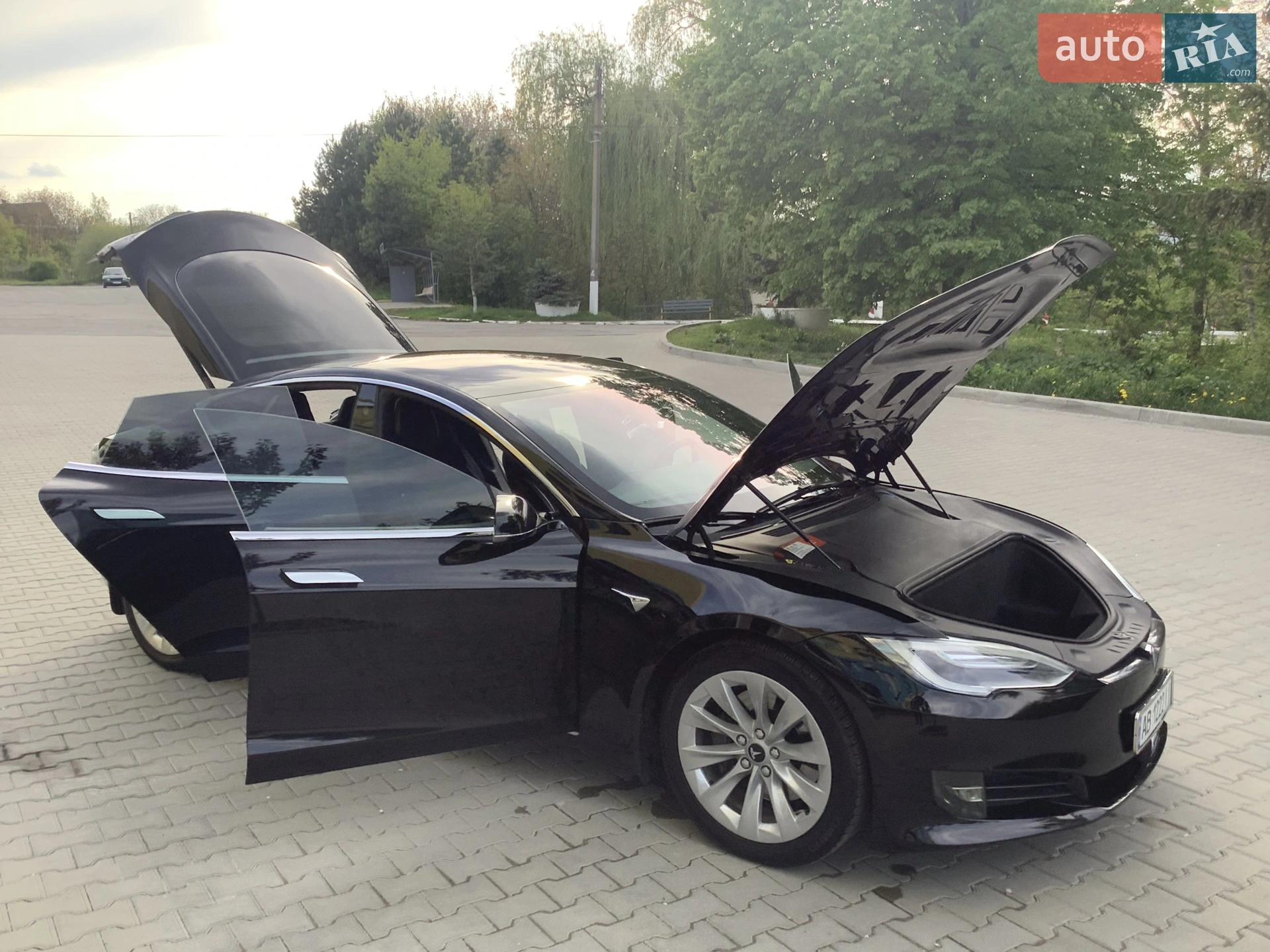 2017 Tesla Model S - мініатюра 13
