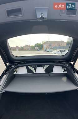 Ліфтбек Tesla Model S 2018 в 