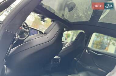 Лифтбек Tesla Model S 2018 в 
