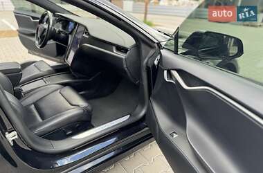 Лифтбек Tesla Model S 2018 в 