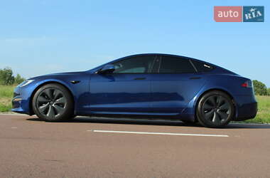 Лифтбек Tesla Model S 2022 в 