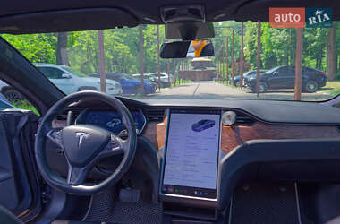Лифтбек Tesla Model S 2018 в 