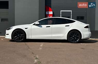 Лифтбек Tesla Model S 2022 в 