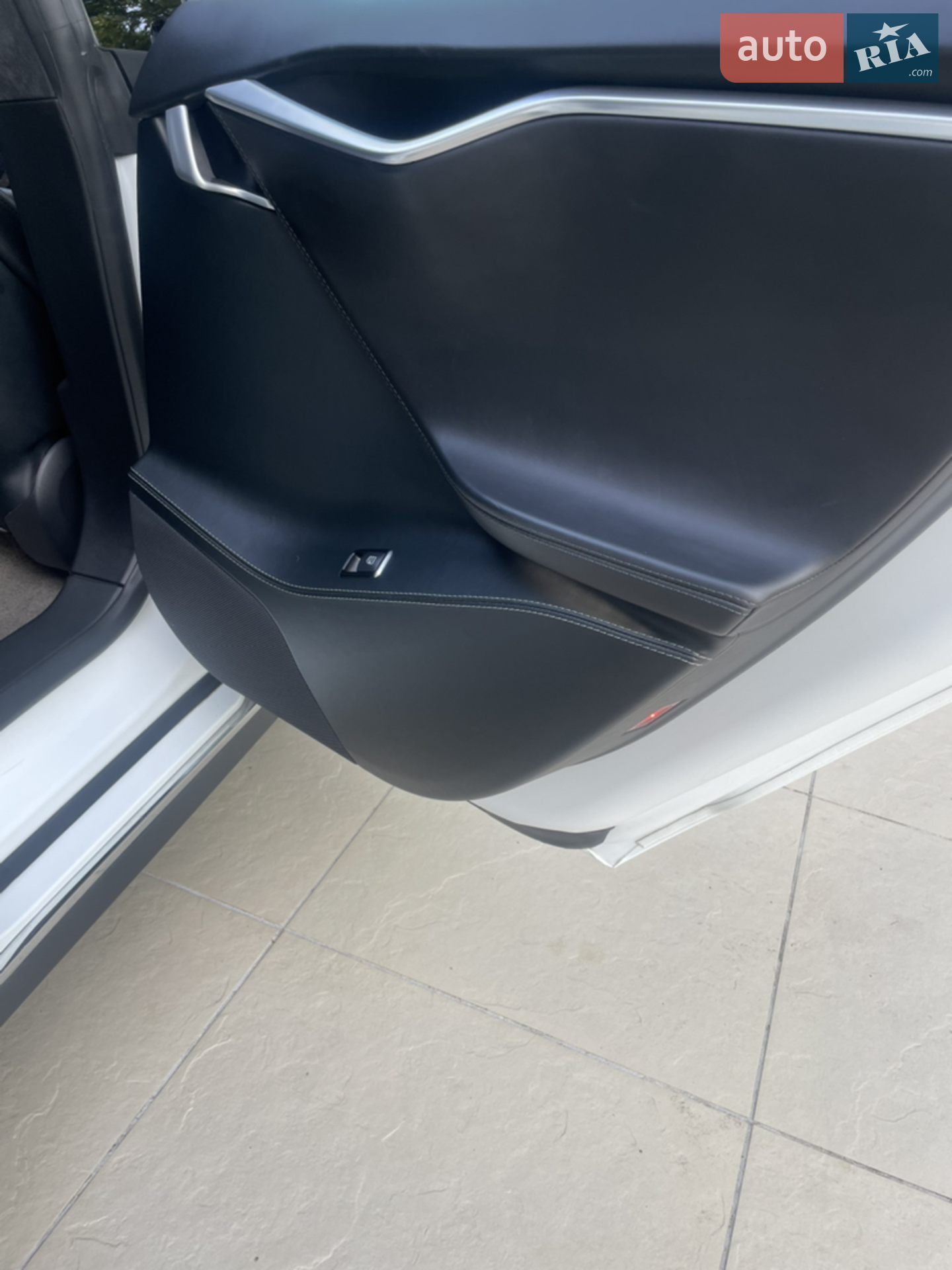 2016 Tesla Model S - мініатюра 20