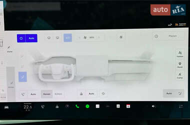 Лифтбек Tesla Model S 2022 в 