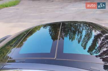 Лифтбек Tesla Model S 2015 в 