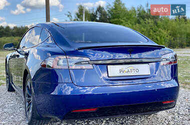 Лифтбек Tesla Model S 2019 в 