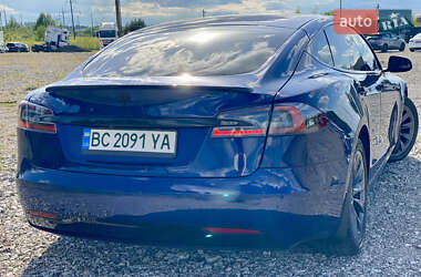 Лифтбек Tesla Model S 2019 в 