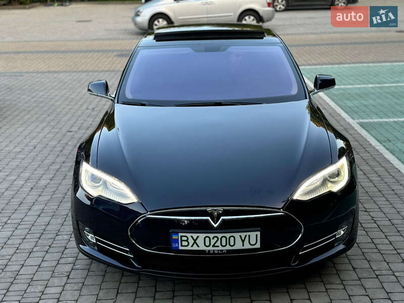 Лифтбек Tesla Model S 2014 в Львове фото 3 Лифтбек Tesla Model S 2014 в Львове