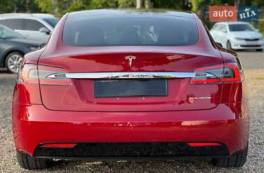 Лифтбек Tesla Model S 2019 в 