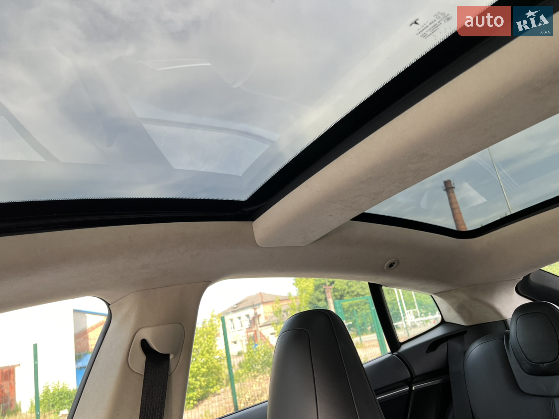 2014 Tesla Model S - мініатюра 35