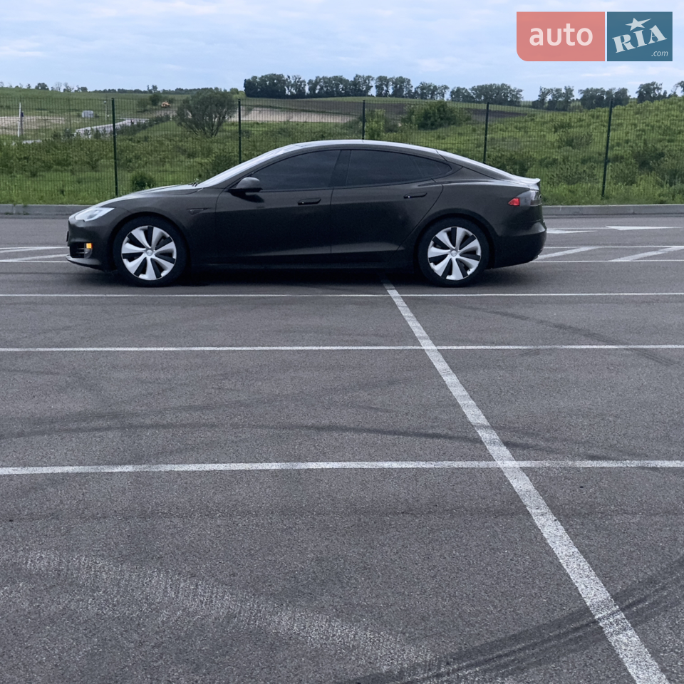 2015 Tesla Model S - мініатюра 15
