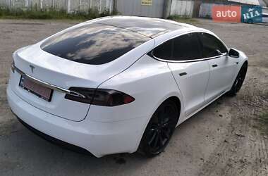 Ліфтбек Tesla Model S 2016 в 