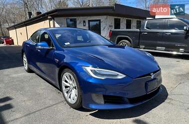 Tesla Model S 2016