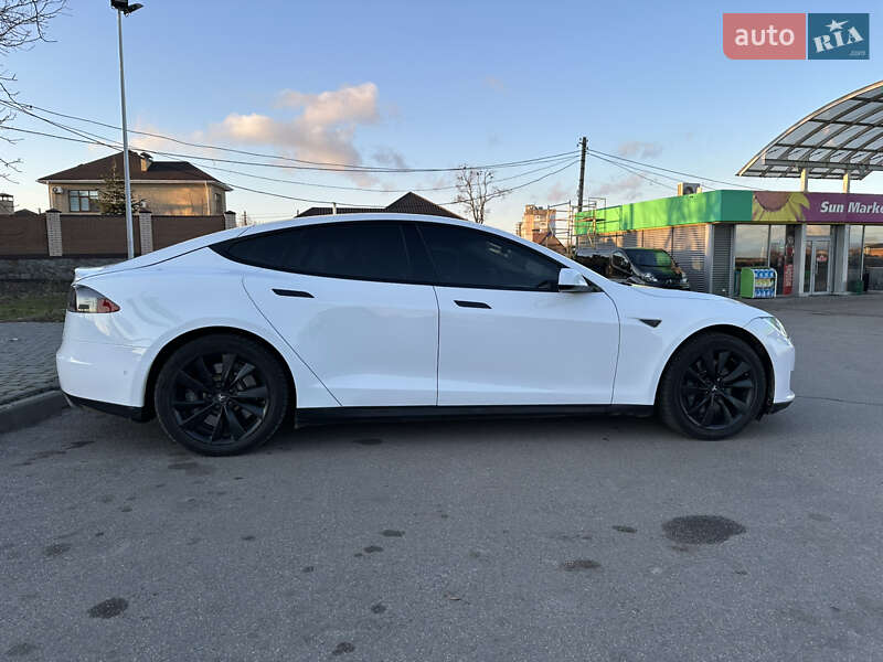 Лифтбек Tesla Model S 2014 в Кропивницком фото 9 Лифтбек Tesla Model S 2014 в Кропивницком