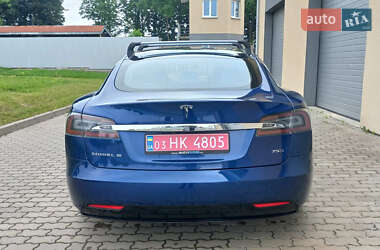 Лифтбек Tesla Model S 2016 в 