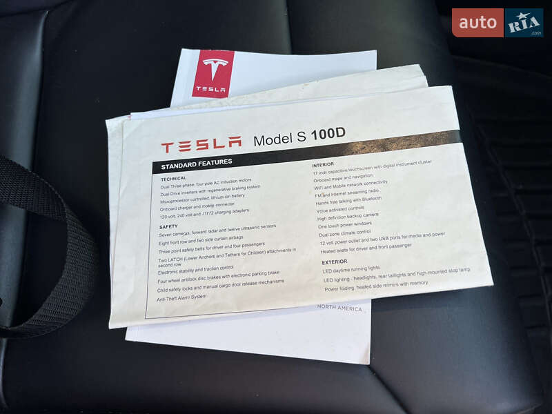 Ліфтбек Tesla Model S 2018 в Самборі