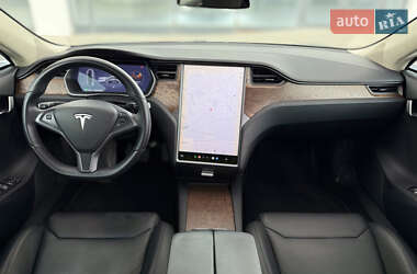 Ліфтбек Tesla Model S 2018 в 