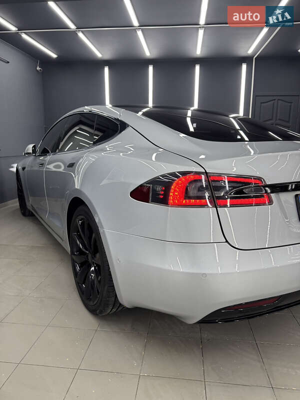 Лифтбек Tesla Model S 2017 в Коломые фото 9 Лифтбек Tesla Model S 2017 в Коломые