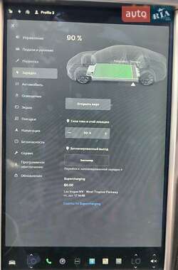 Лифтбек Tesla Model S 2013 в 