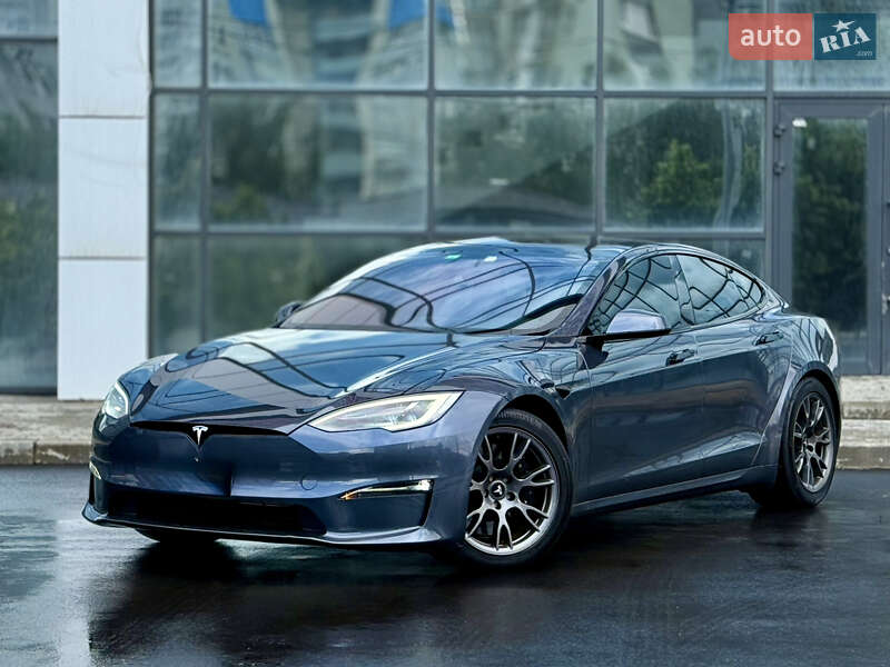 Tesla Model S 2022