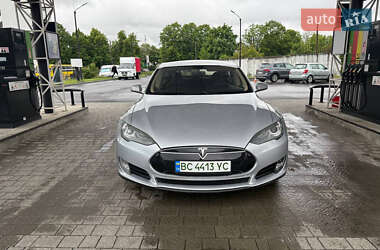 Лифтбек Tesla Model S 2013 в Львове