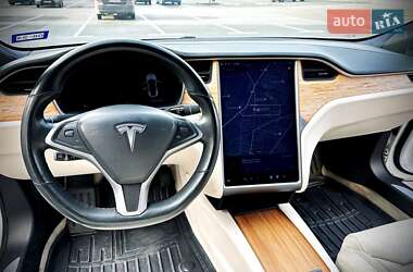Ліфтбек Tesla Model S 2019 в 
