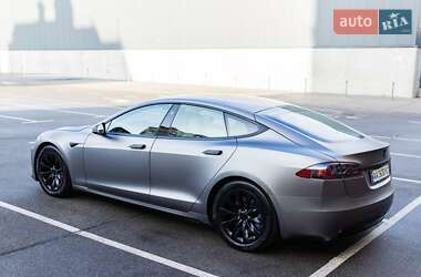 Ліфтбек Tesla Model S 2019 в 