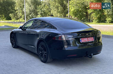 Лифтбек Tesla Model S 2019 в 